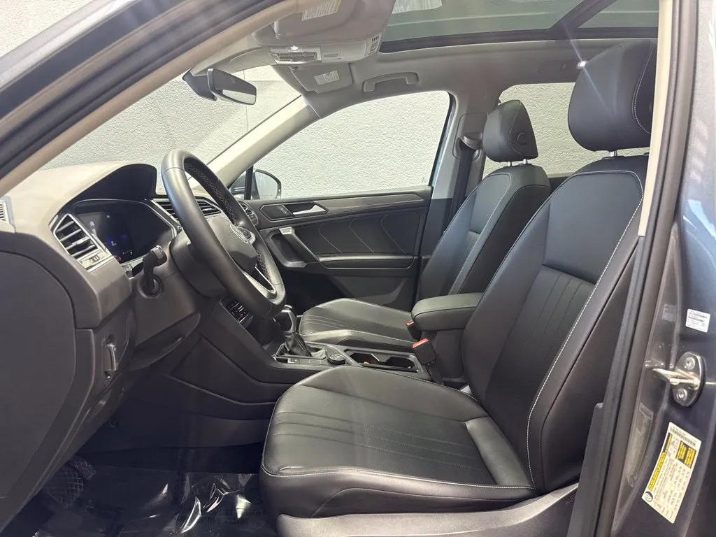 2022 Volkswagen Tiguan SE - Photo 9