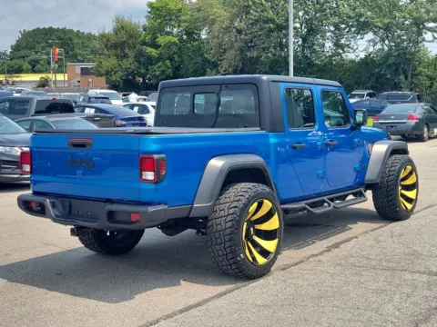 Another view of 2024 Jeep Gladiator Sport for sale in Indianapolis, IN at Metro Nissan of Indianapolis