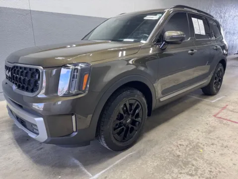 More photos of 2023 Kia Telluride SX-Prestige X-Pro at Metro Nissan of Indianapolis, IN