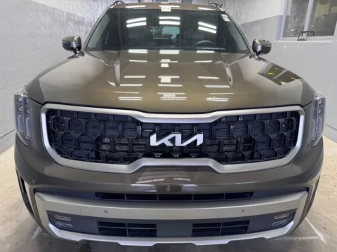 More photos of 2023 Kia Telluride SX-Prestige X-Pro at Metro Nissan of Indianapolis, IN