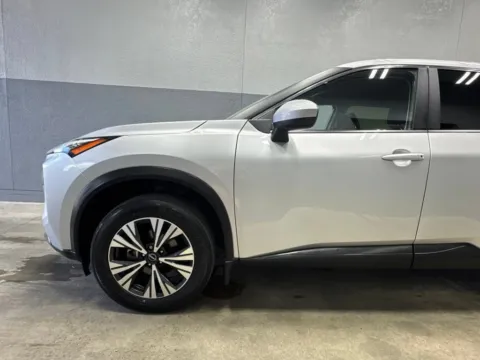 More photos of 2023 Nissan Rogue SV at Metro Nissan of Indianapolis, IN