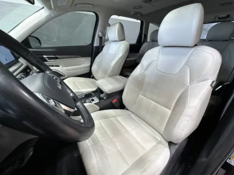More photos of 2022 Kia Telluride EX at Metro Nissan of Indianapolis, IN