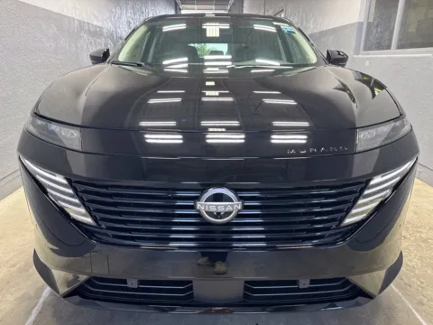 More photos of 2027 Nissan Murano Platinum at Metro Nissan of Indianapolis, IN