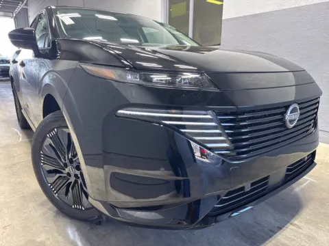 Photos of 2027 Nissan Murano Platinum for sale in Indianapolis, IN at Metro Nissan of Indianapolis