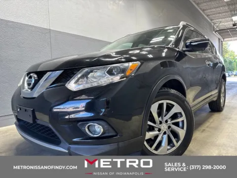 Black 2015 Nissan Rogue SL for sale in Indianapolis, IN