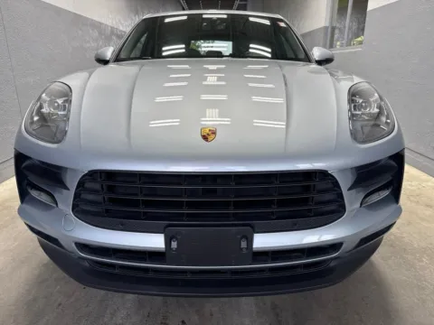 More photos of 2021 Porsche Macan at Metro Nissan of Indianapolis, IN