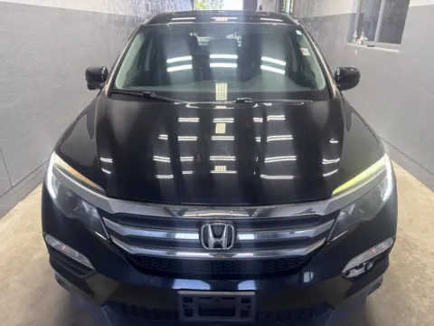 Photos of 2018 Honda Pilot EX-L for sale in Indianapolis, IN at Metro Nissan of Indianapolis