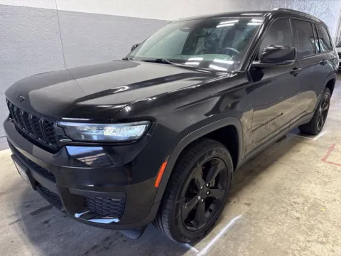 More photos of 2021 Jeep Grand Cherokee L Altitude at Metro Nissan of Indianapolis, IN