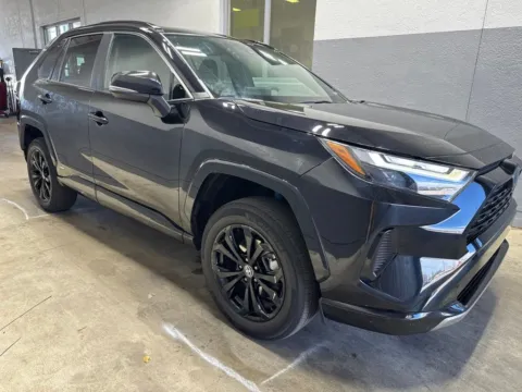 More photos of 2024 Toyota RAV4 Hybrid SE at Metro Nissan of Indianapolis, IN