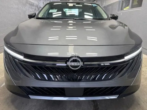 More photos of 2027 Nissan Sentra SV at Metro Nissan of Indianapolis, IN