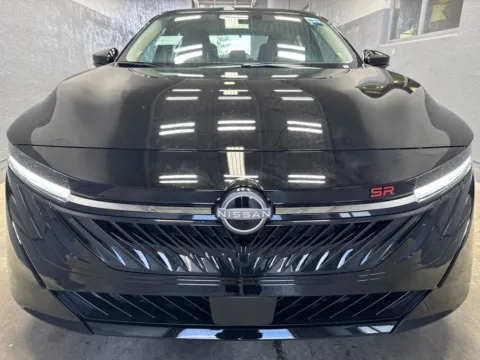 More photos of 2027 Nissan Sentra SR at Metro Nissan of Indianapolis, IN