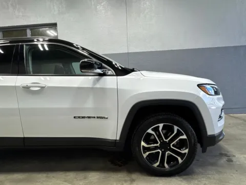 More photos of 2022 Jeep Compass Limited at Metro Nissan of Indianapolis, IN