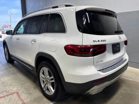 More photos of 2023 Mercedes-Benz GLB 250 at Metro Nissan of Indianapolis, IN