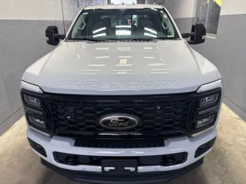 More photos of 2025 Ford F-350SD Lariat at Metro Nissan of Indianapolis, IN