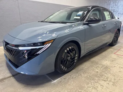 More photos of 2027 Nissan Sentra SR at Metro Nissan of Indianapolis, IN