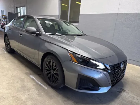 More photos of 2026 Nissan Altima 2.5 SV at Metro Nissan of Indianapolis, IN
