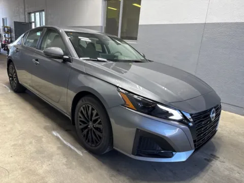 More photos of 2026 Nissan Altima 2.5 SV at Metro Nissan of Indianapolis, IN