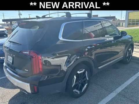 More photos of 2024 Kia Telluride S at Metro Nissan of Indianapolis, IN