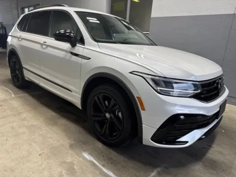 More photos of 2023 Volkswagen Tiguan 2.0T SE R-Line Black at Metro Nissan of Indianapolis, IN