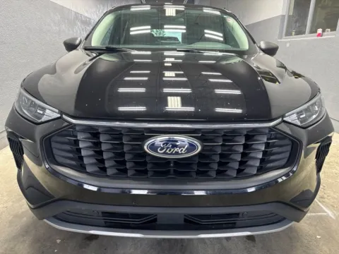 More photos of 2024 Ford Escape Active at Metro Nissan of Indianapolis, IN