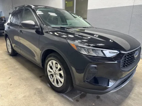 More photos of 2024 Ford Escape Active at Metro Nissan of Indianapolis, IN