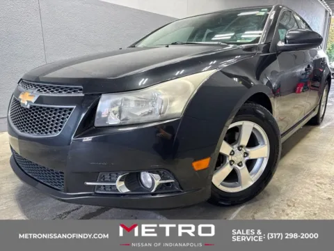 Black 2014 Chevrolet Cruze 1LT for sale in Indianapolis, IN
