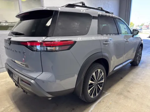 Another view of 2026 Nissan Pathfinder Platinum for sale in Indianapolis, IN at Metro Nissan of Indianapolis