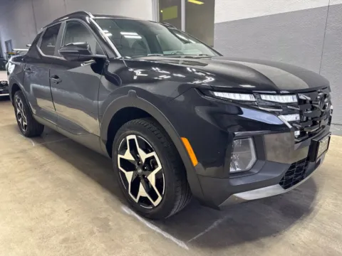 More photos of 2022 Hyundai Santa Cruz Limited at Metro Nissan of Indianapolis, IN