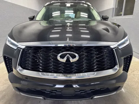 More photos of 2023 INFINITI QX60 Sensory at Metro Nissan of Indianapolis, IN