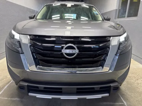 More photos of 2025 Nissan Pathfinder SL at Metro Nissan of Indianapolis, IN