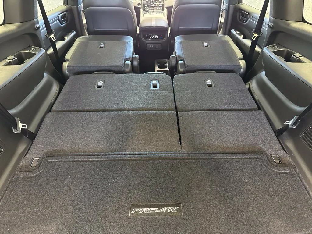 2026 Nissan Armada PRO-4X - Photo 35