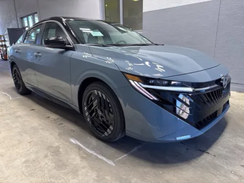 More photos of 2027 Nissan Sentra SR at Metro Nissan of Indianapolis, IN