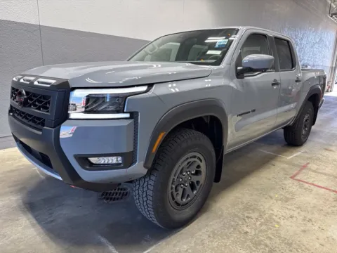 More photos of 2027 Nissan Frontier PRO-4X at Metro Nissan of Indianapolis, IN