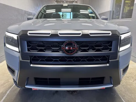 More photos of 2027 Nissan Frontier PRO-4X at Metro Nissan of Indianapolis, IN