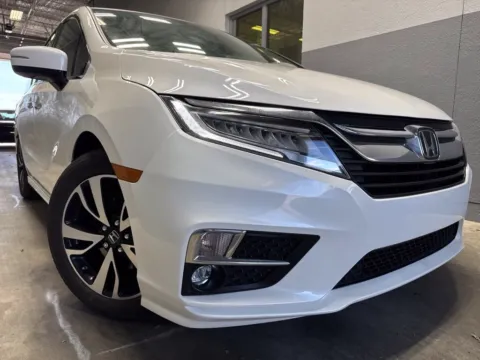 Photos of 2019 Honda Odyssey Elite for sale in Indianapolis, IN at Metro Nissan of Indianapolis