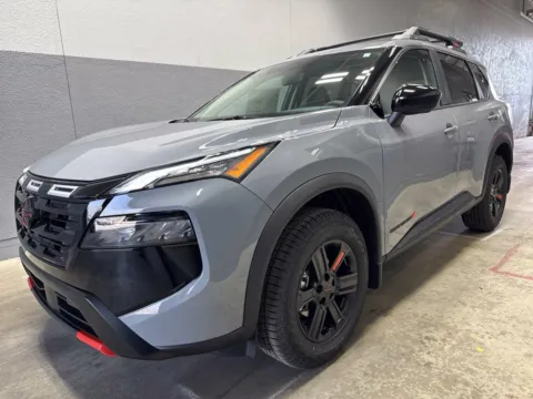 More photos of 2027 Nissan Rogue Rock Creek at Metro Nissan of Indianapolis, IN