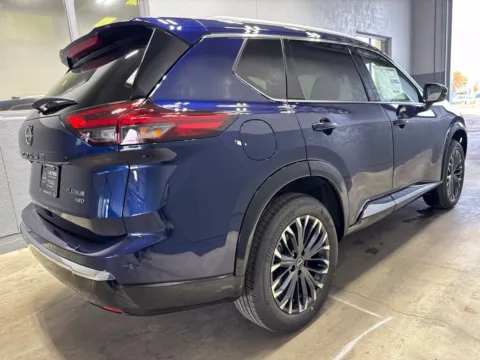 Another view of 2026 Nissan Rogue Platinum for sale in Indianapolis, IN at Metro Nissan of Indianapolis