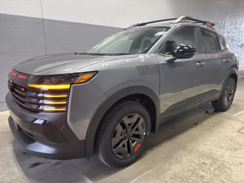 More photos of 2027 Nissan Kicks SV at Metro Nissan of Indianapolis, IN