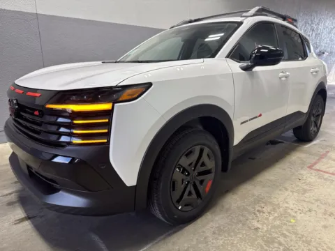 More photos of 2027 Nissan Kicks SV at Metro Nissan of Indianapolis, IN