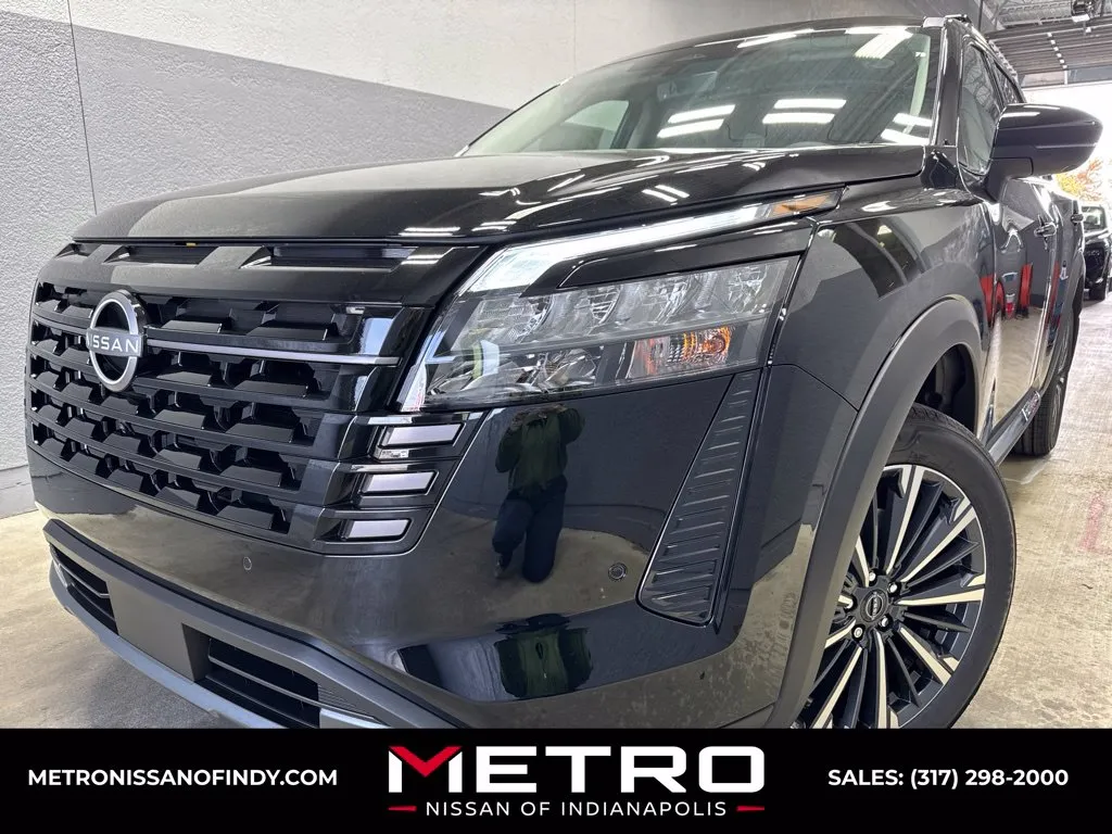 Black 2026 Nissan Pathfinder Platinum for sale in Indianapolis, IN