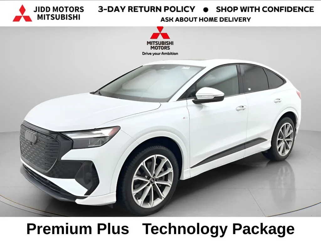 White 2022 Audi Q4 Sportback e-tron Premium Plus for sale in Des Plaines, IL