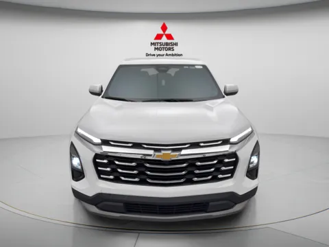 Photos of 2026 Chevrolet Equinox LT for sale in Des Plaines, IL at Jidd Motors Mitsubishi