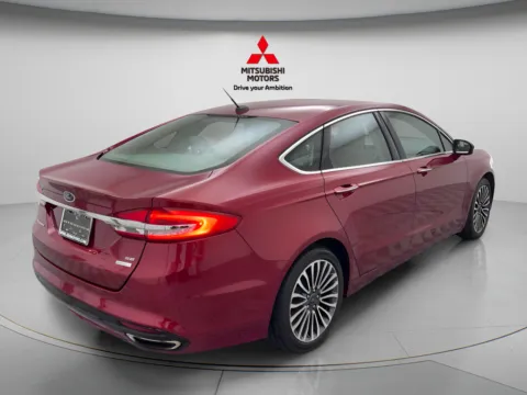 More photos of 2017 Ford Fusion SE at Jidd Motors Mitsubishi, IL