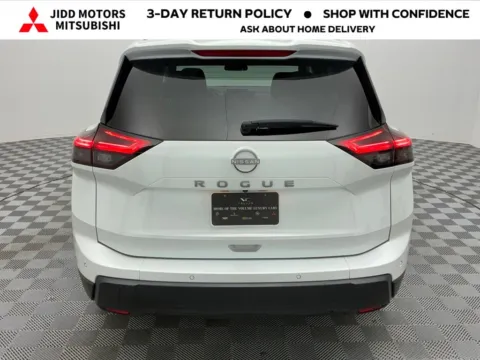 More photos of 2025 Nissan Rogue SV at Jidd Motors Mitsubishi, IL