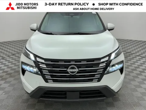 Photos of 2025 Nissan Rogue SV for sale in Des Plaines, IL at Jidd Motors Mitsubishi