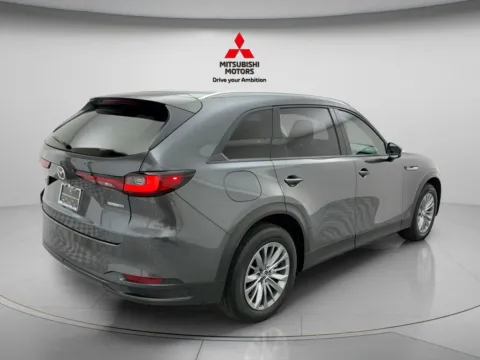 More photos of 2024 Mazda CX-90 PHEV Preferred at Jidd Motors Mitsubishi, IL