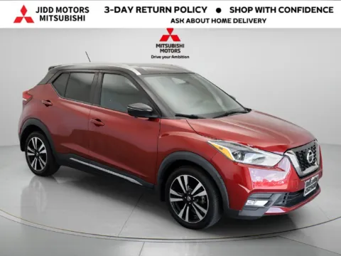 More photos of 2019 Nissan Kicks SR at Jidd Motors Mitsubishi, IL