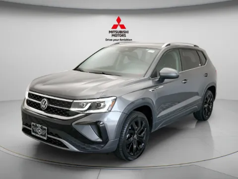 Photos of 2022 Volkswagen Taos 1.5T SEL for sale in Des Plaines, IL at Jidd Motors Mitsubishi