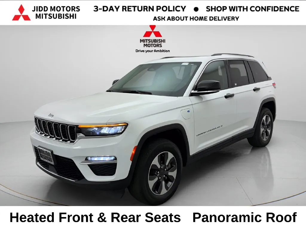 White 2023 Jeep Grand Cherokee 4xe for sale in Des Plaines, IL