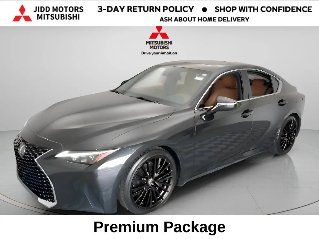 2022 Lexus IS